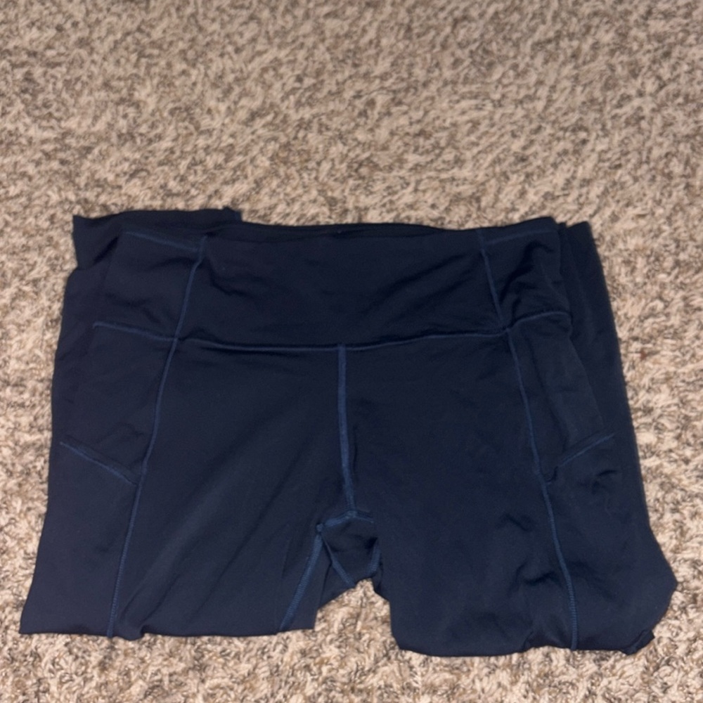 Lululemon Fast & Free Crop 19” true navy size 8